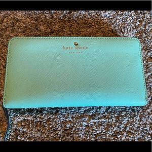 Kate Spade Wallet- Cedar Street Lacey